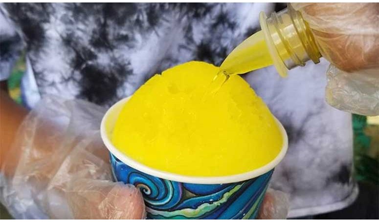 12  POURERS YELLOW BY CO-RECT SNOW CONE/SHAVED ICE FREE SHIPPING US ONLY 